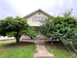 Building Photo - 403 Florida St