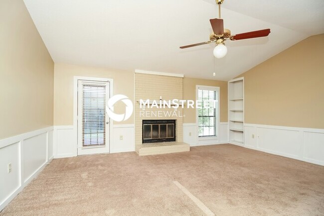 Foto del edificio - 7437 Barnstable Rd