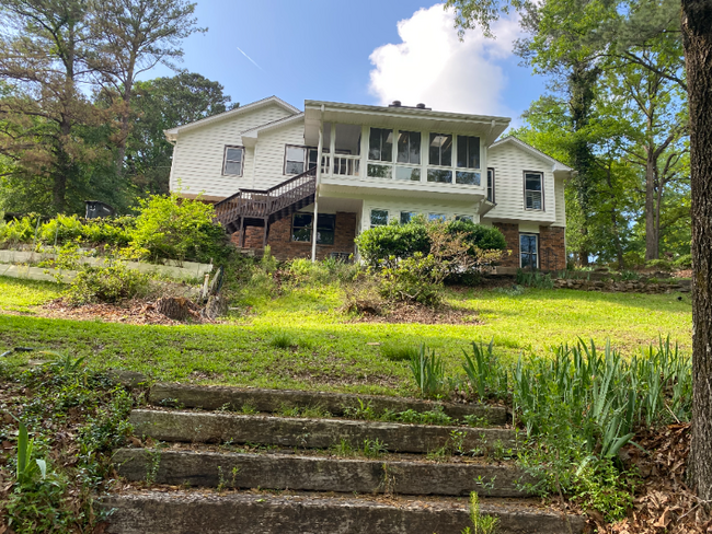 Building Photo - 2435 Indian Lake Dr