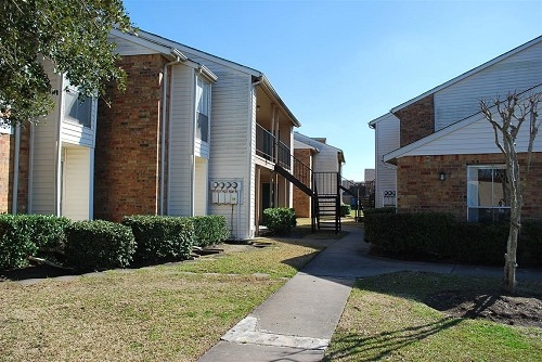 Building Photo - Crofton Place Apartments