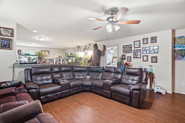 Foto del edificio - 1812 Village Park Trail