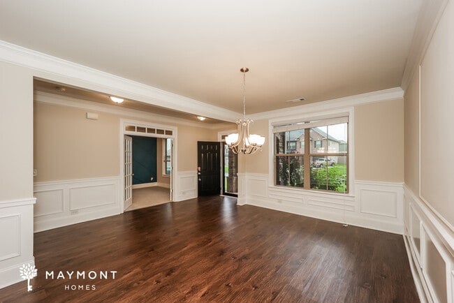 Building Photo - 470 Sawgrass