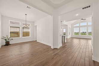 Building Photo - 2907 Wild Berry Ct