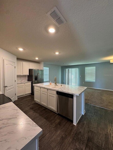 Foto del edificio - 920 Riley Rd