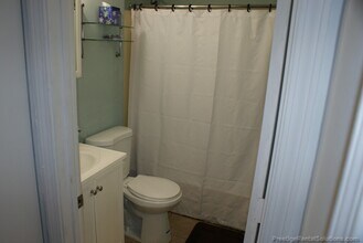 Building Photo - 260 Spring Cir
