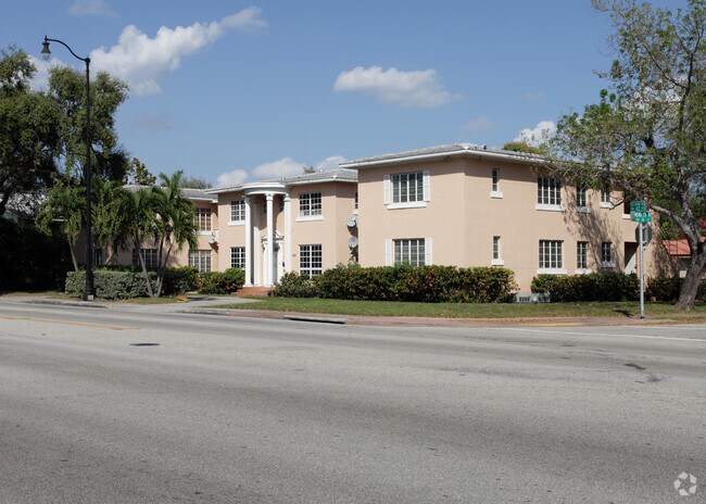 Building Photo - 1557-1567 S Le Jeune Rd