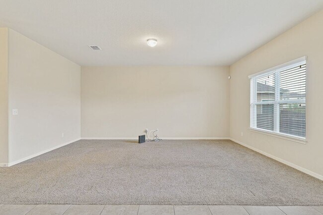 Building Photo - 3510 Penta Fields Converse TX 78109