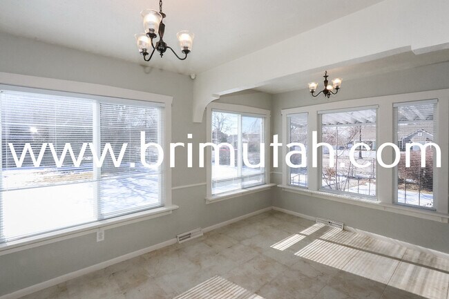 Building Photo - 3047 S 2300 E