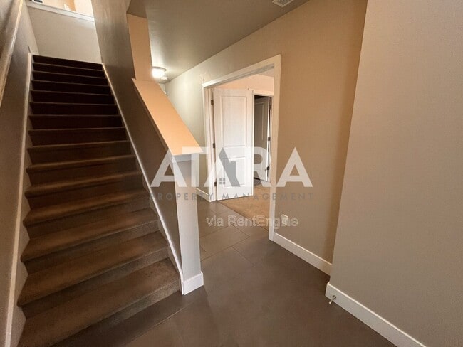 Building Photo - 7533 Vinci Pl
