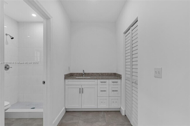 Foto del edificio - 709 SW 11th Ave