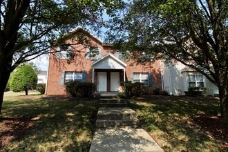 Building Photo - 577 Pheasant Run Cir