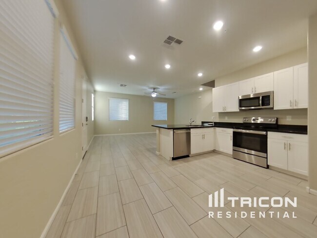 Foto del edificio - 12571 W Gentle Rain Rd