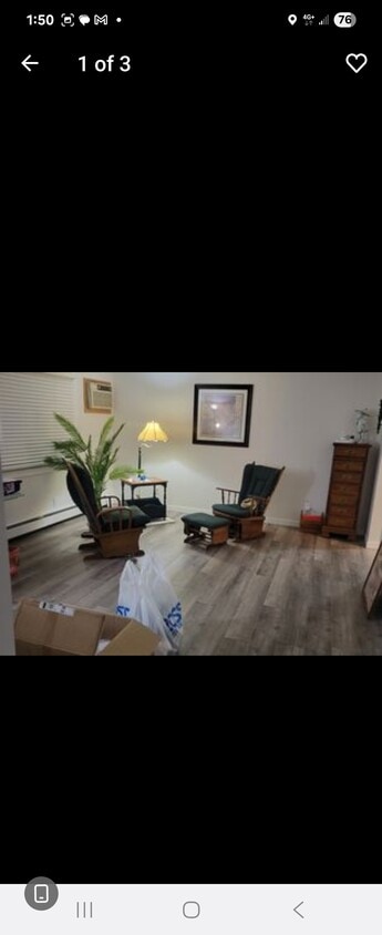 Large wood floors wifi cable dish washer dinning area 2 bdrm plus new bathroom. Lots of storage! - 3510 Kenton St