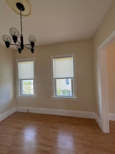 Building Photo - 608 Emory St