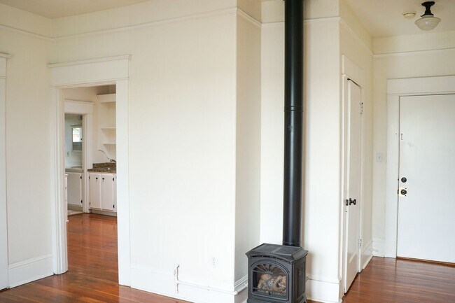 Foto del edificio - 1008 N Killingsworth St