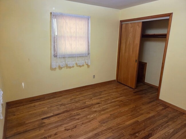 Building Photo - 2 Bedroom, 2 Bath House in Fairfield Union...