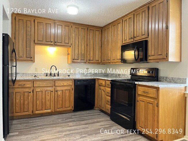 Building Photo - Casablanca Condo