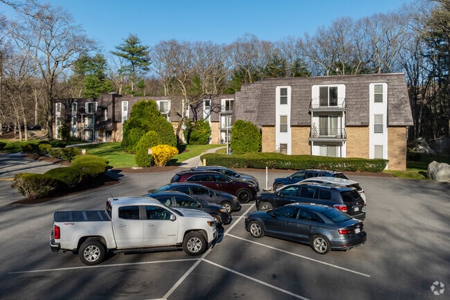 Alt Building - Shadowbrook Condominiums