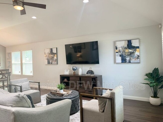 Building Photo - 3532 Toronto St