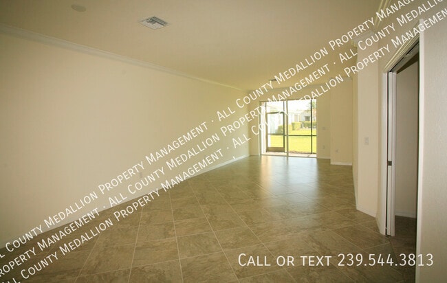 Building Photo - 4159 Bisque Ln