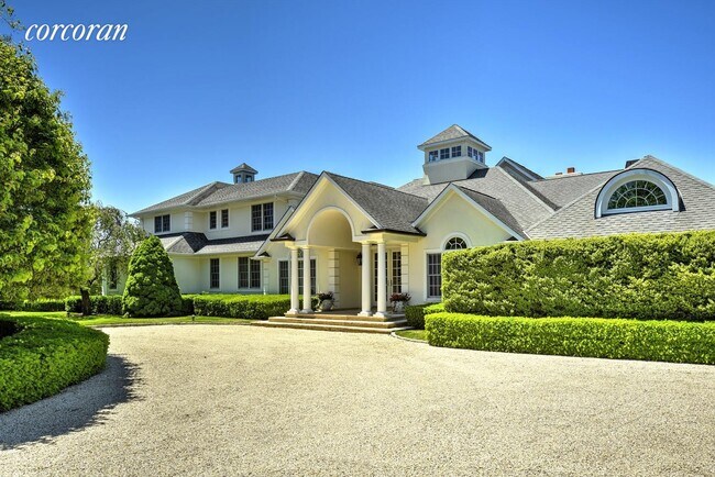 Building Photo - 33 Mill Creek Close