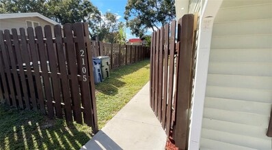 Building Photo - 2105 N Allendale Ave