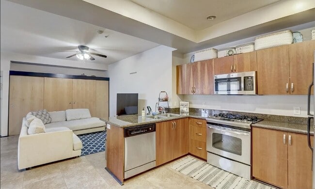 Foto del edificio - 575 6th Ave
