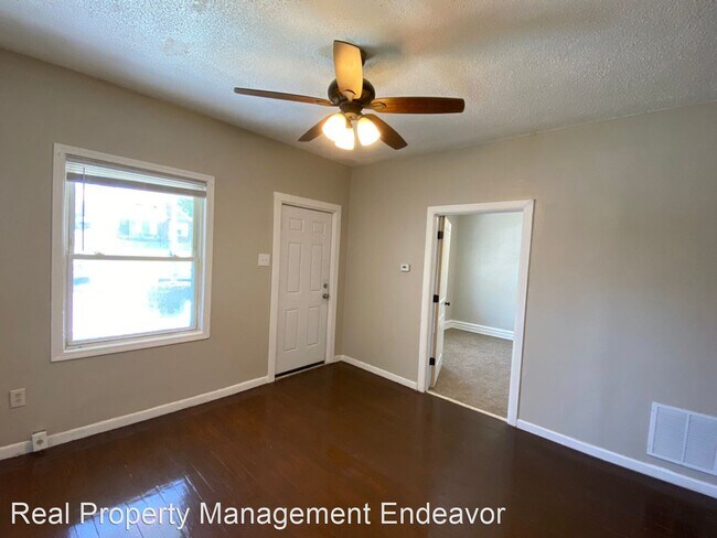 Building Photo - 2 br, 1 bath House - 6105 LILLIAN AVE