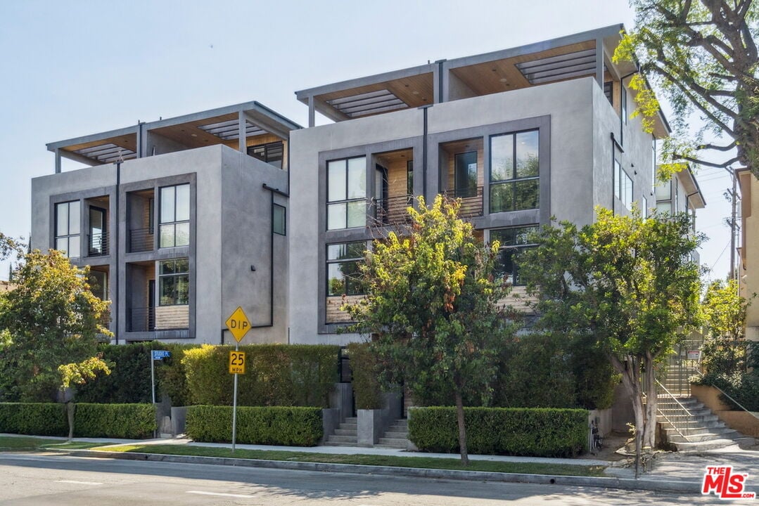 Foto principal - 4429 Tujunga Ave