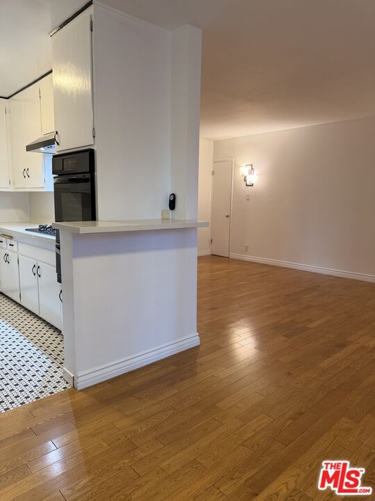 Foto del edificio - 6013 Carlton Way