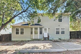 Building Photo - 4704 Courtside Pl