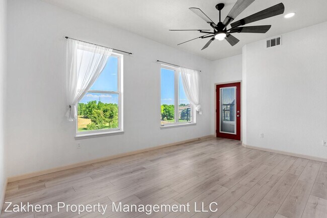 Foto del edificio - 2 br, 2 bath House - 15475 Andrews Dr. #310