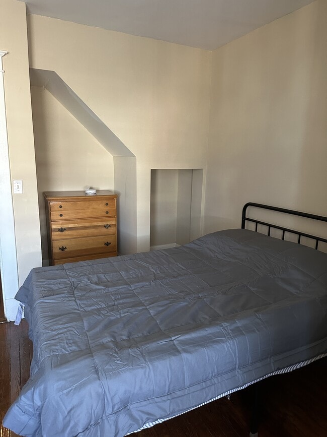 Photo - 1810 Newton St NW House