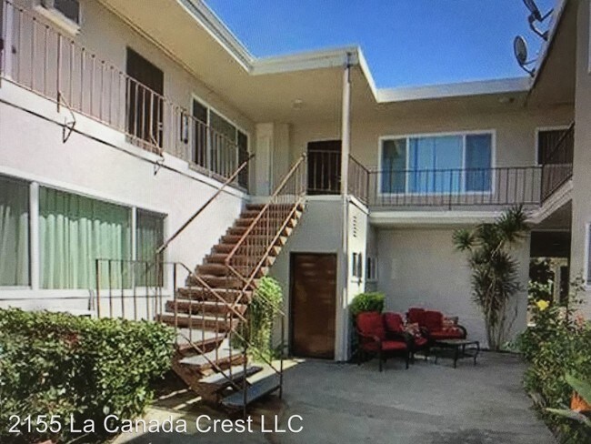 Building Photo - 2155 La Canada Crest Dr