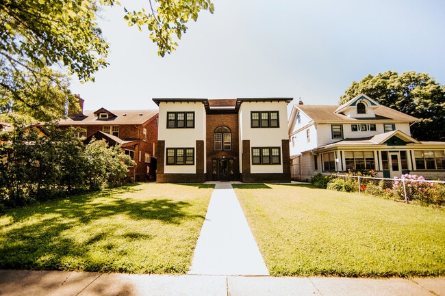 Building Photo - 2010 Marshall Ave