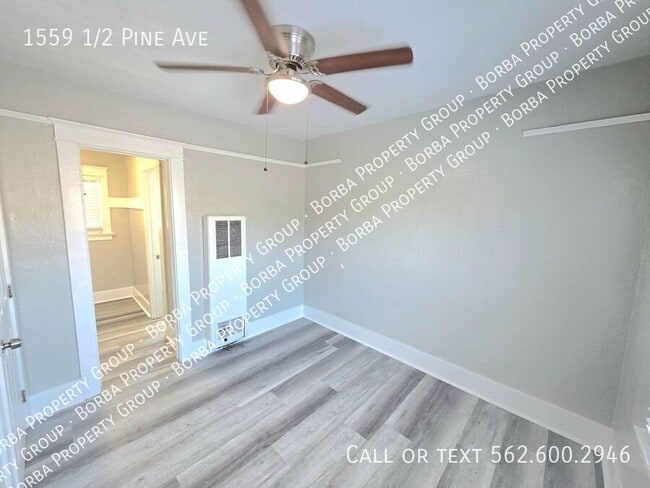 Building Photo - 1559 1/2 Pine Ave-
