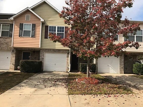 Building Photo - 1425 Forsythia Way