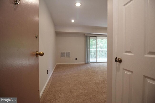 Building Photo - 2833 Kalmia Lee Ct