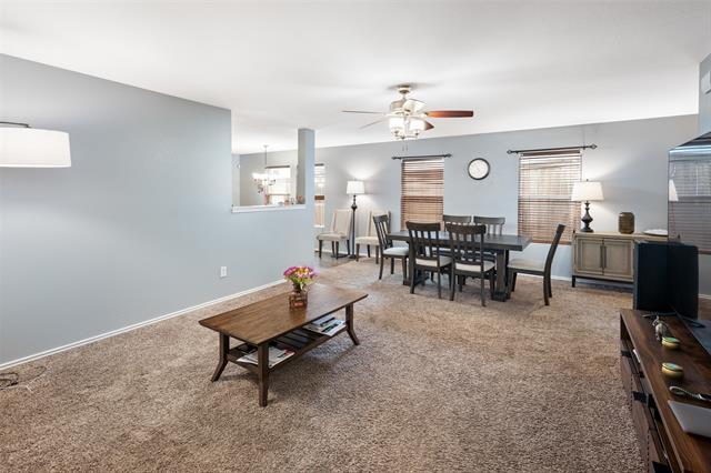 Building Photo - 1005 Shelborn Dr