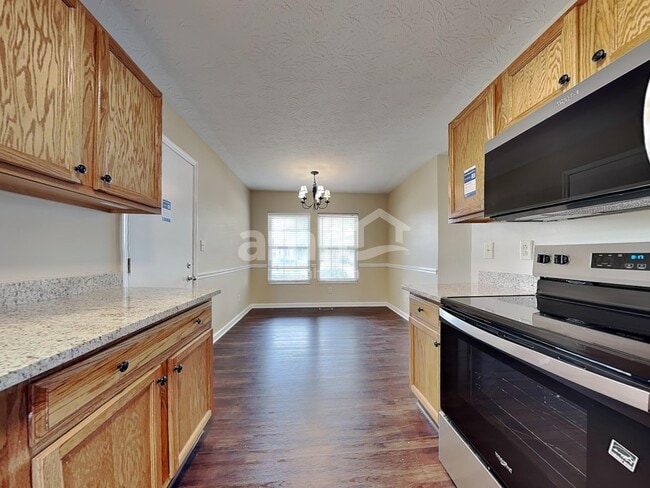 Building Photo - 1153 Reveres Run