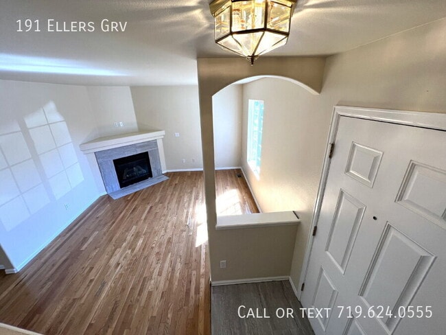 Building Photo - 191 Ellers Grove