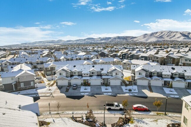 Foto del edificio - 5193 Copeland Dr