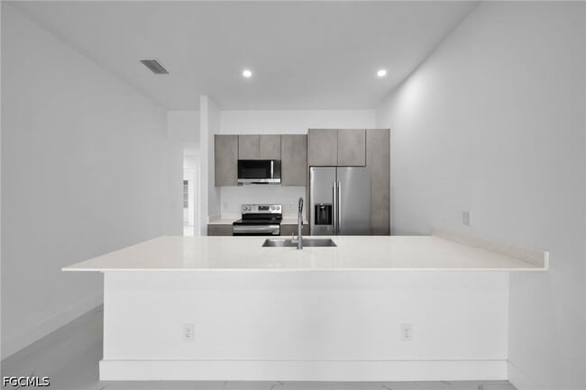 Foto del edificio - 749 Alabama Rd S