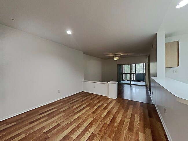 Foto del edificio - 490 N Pin Oak Pl