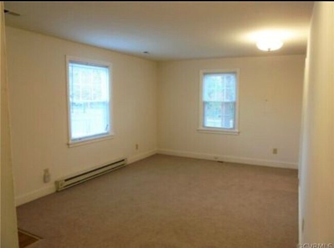 Building Photo - 1607 Minefee St