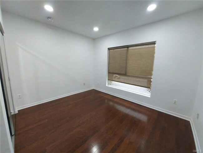 Foto del edificio - 159 W Green St