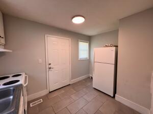 Building Photo - 2447 Lumpkin Rd