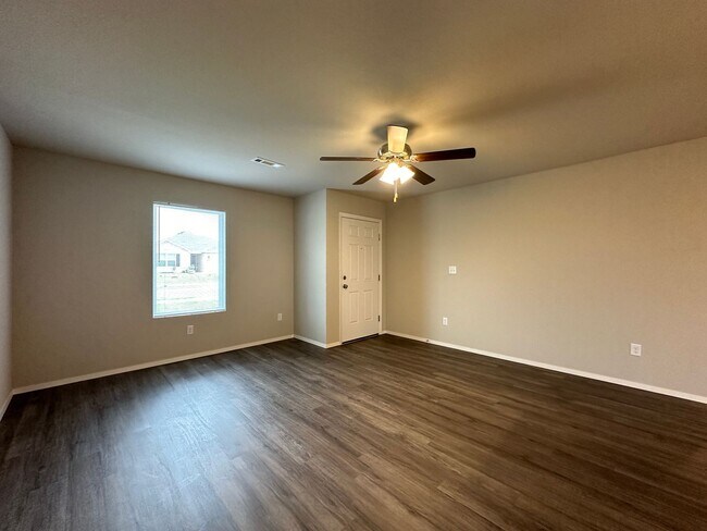 Foto del edificio - New Construction Living: 3 Bed, 2 Bath, 2-Car Garage