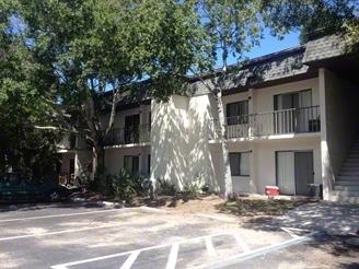 Primary Photo - Palmetto Square Apartments