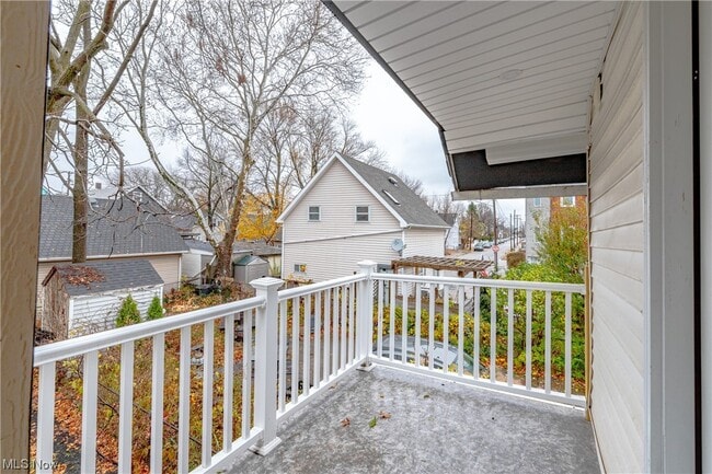 Building Photo - 908 Fruit Ave